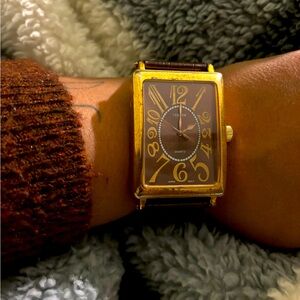 Bijoux Terner vintage time piece 😍 **new batteries needed 🔋